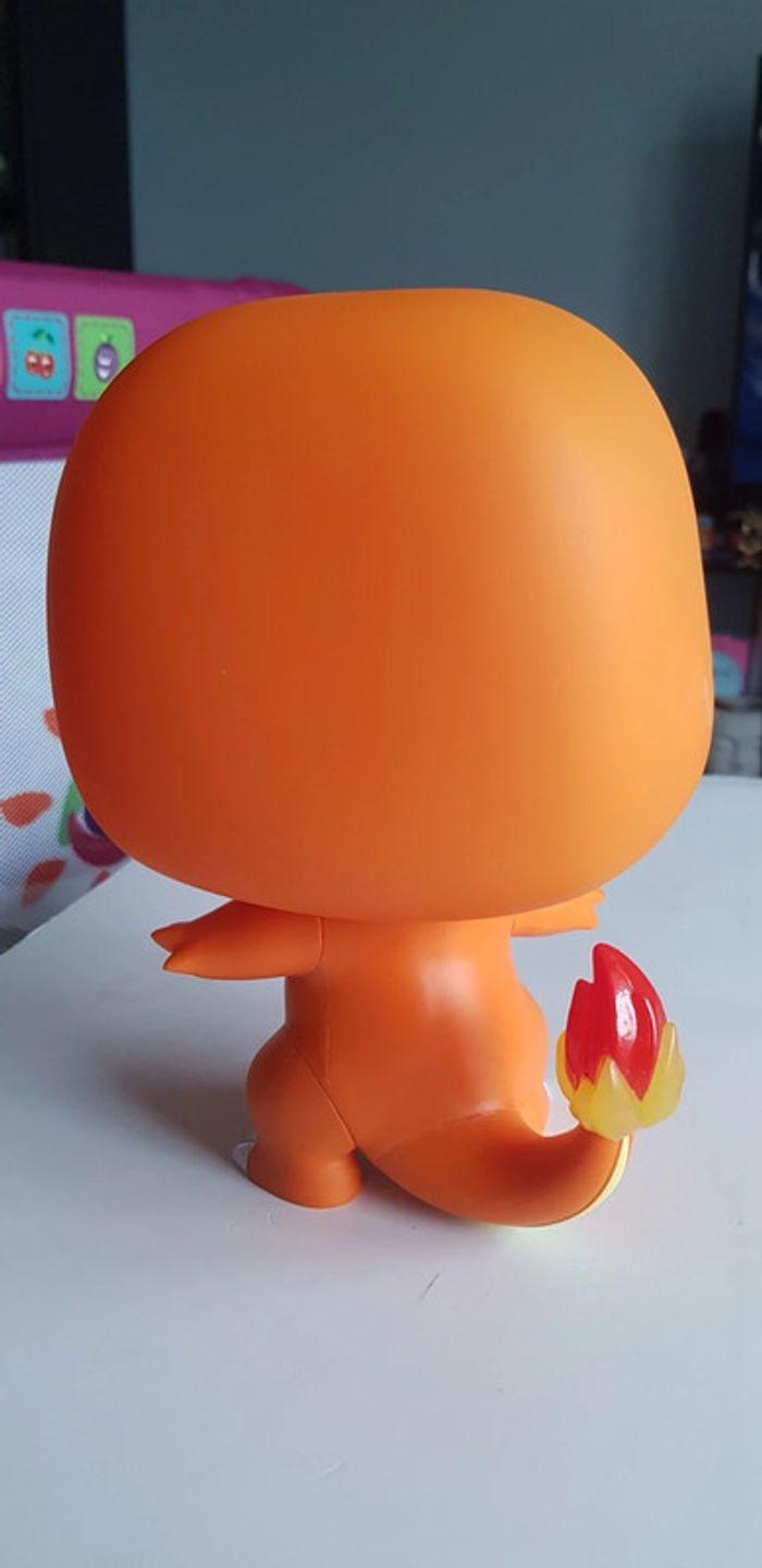 Reservé 🛑Funko pop Salamèche/ Charmander jumbo - photo numéro 10