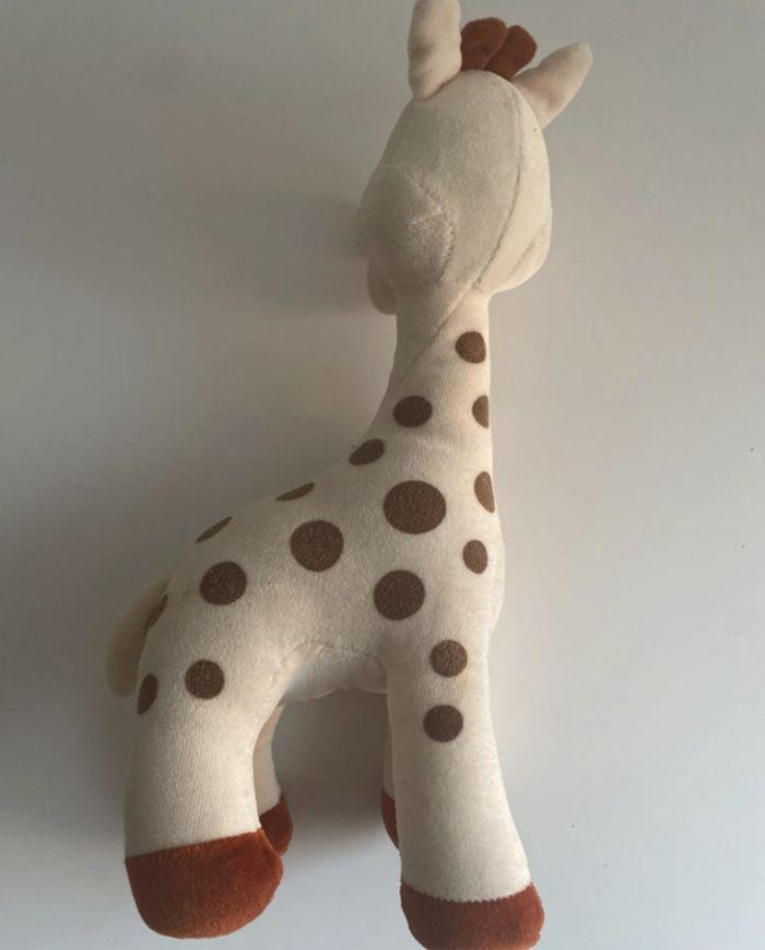 Peluche Sophie la girafe - photo numéro 4