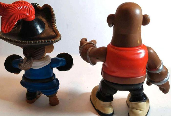 2  figurines  Vintage Keenway jouets  pirate  island - photo numéro 5