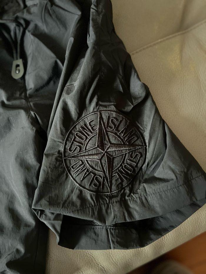 Short stone island taille M - photo numéro 3