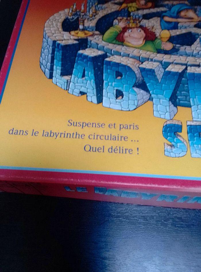 Jeu de société : le labyrinthe secret - photo numéro 3