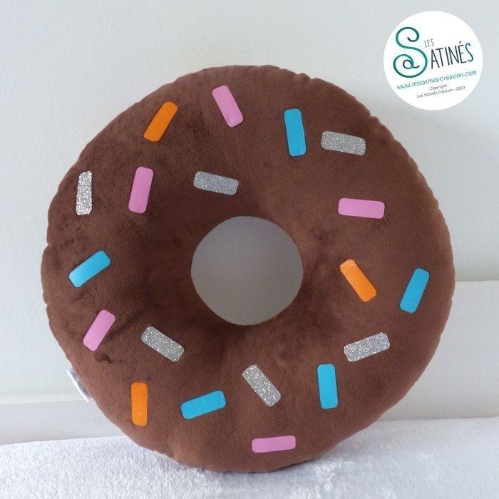 Coussin donuts - photo numéro 1