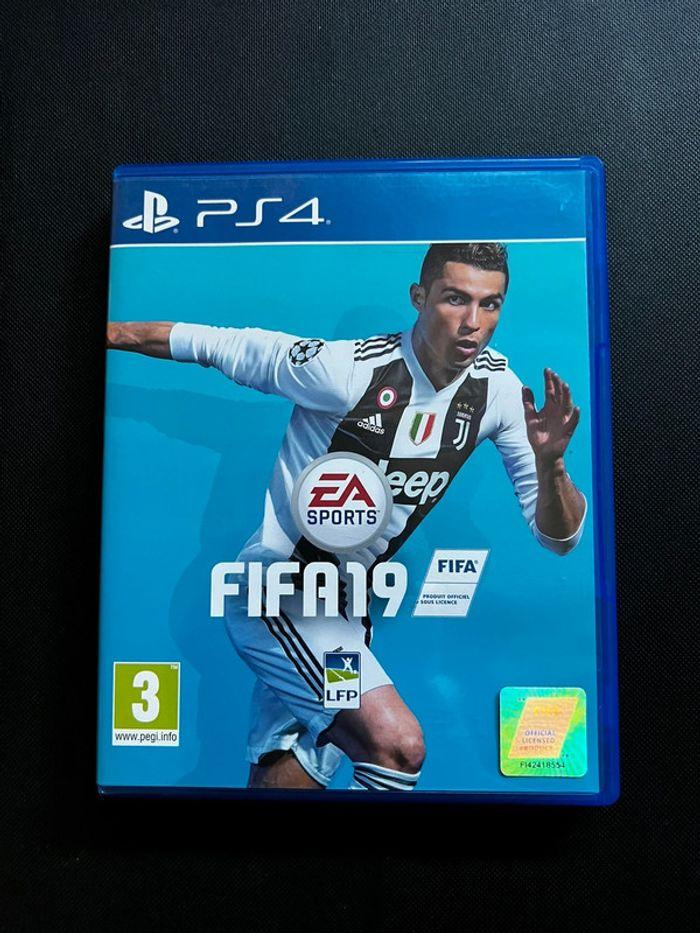 Jeu FIFA 19 - photo numéro 1