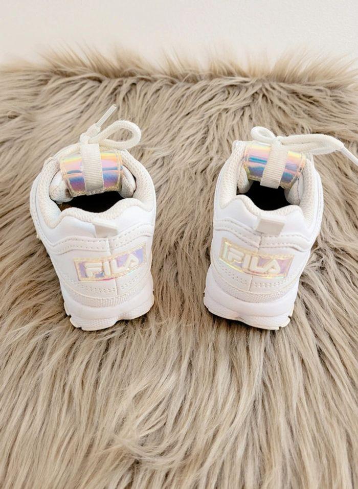 Belles baskets Disruptor Fila pointure 25 - photo numéro 6