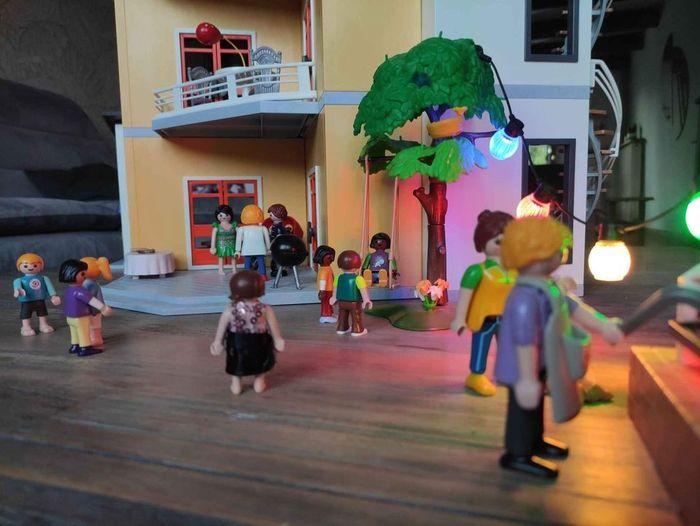 maison playmobil 3 étages + extérieur festif - photo numéro 9