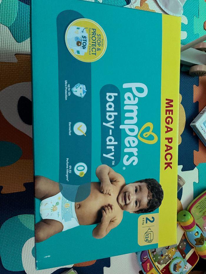 Carton Pampers T2 - photo numéro 2