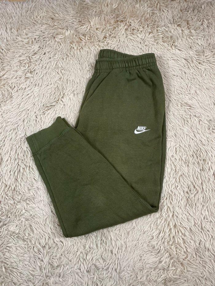 Pantalon de survetement jogging nike soloswoosh swoosh kaki taille L - photo numéro 1