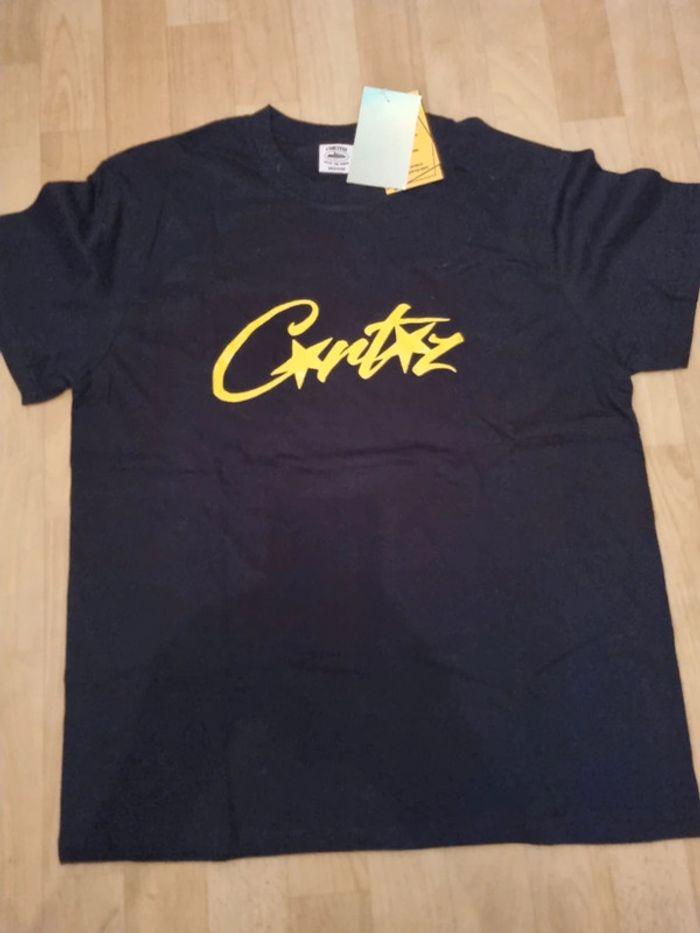 T-shirt corteiz avec étiquette - photo numéro 1