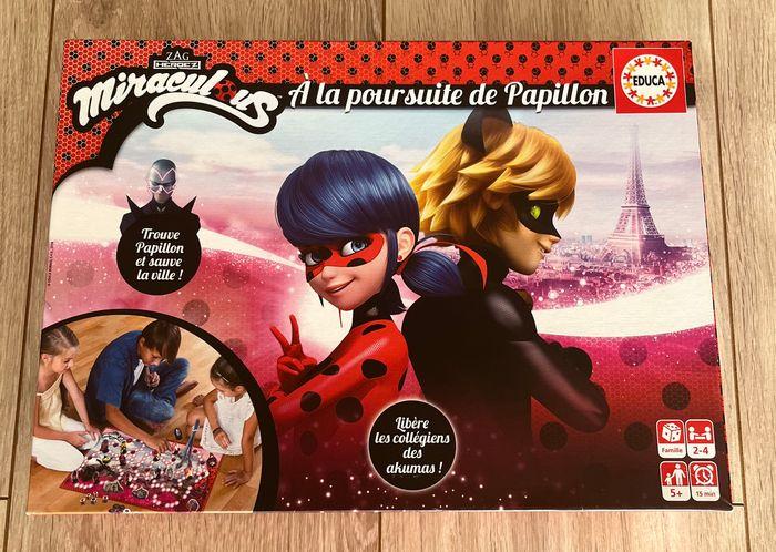 Jeu de plateau Miraculous à la recherche de Papillon