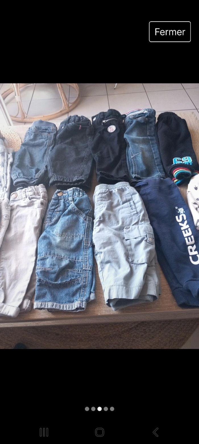 Lot 12 pantalons 6 mois jeans et joggings - photo numéro 2