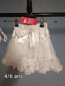 Jupe blanche avec tulle doux 4/6 ans neuve