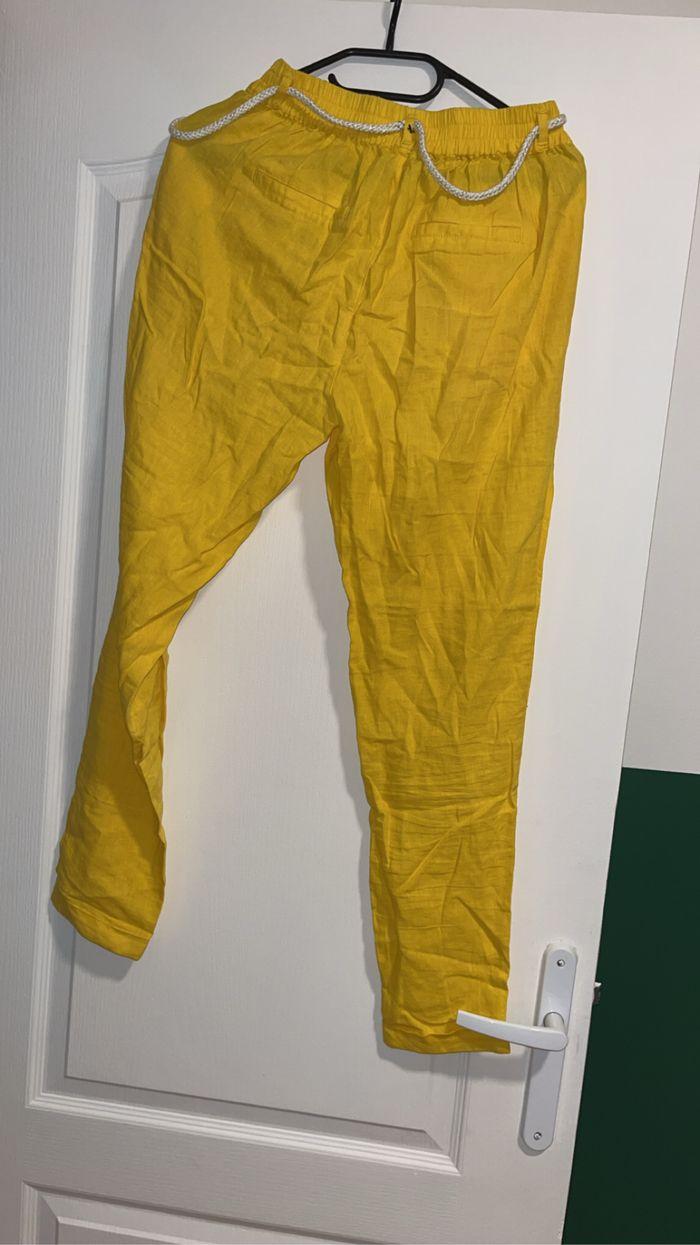 Pantalon jaune cache cache - photo numéro 1