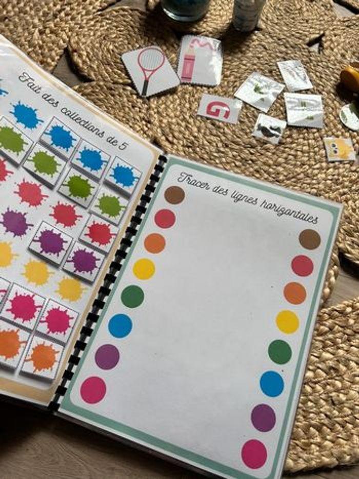 Livret d’activités des couleurs Montessori avec pièces à scratch - photo numéro 4