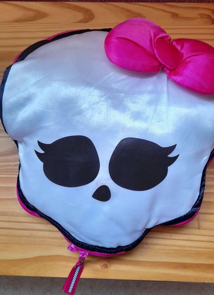 Coussin monster high - photo numéro 1