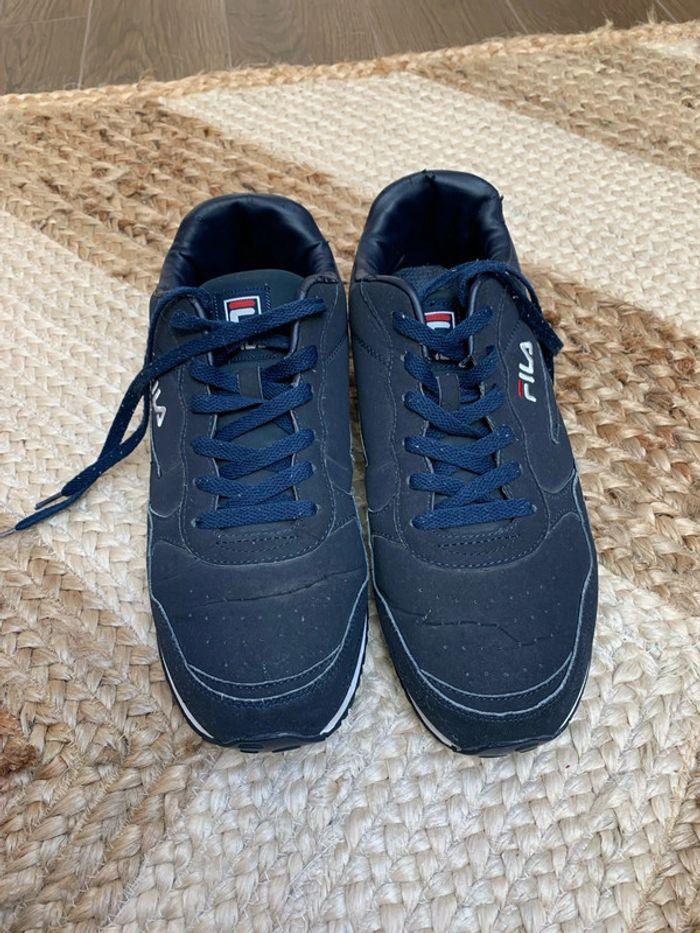 Baskets fila homme bleu marine/rouge - photo numéro 1