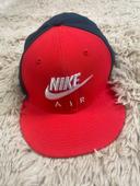 Cassquette nike air vintage rouge cap swoosh snapback