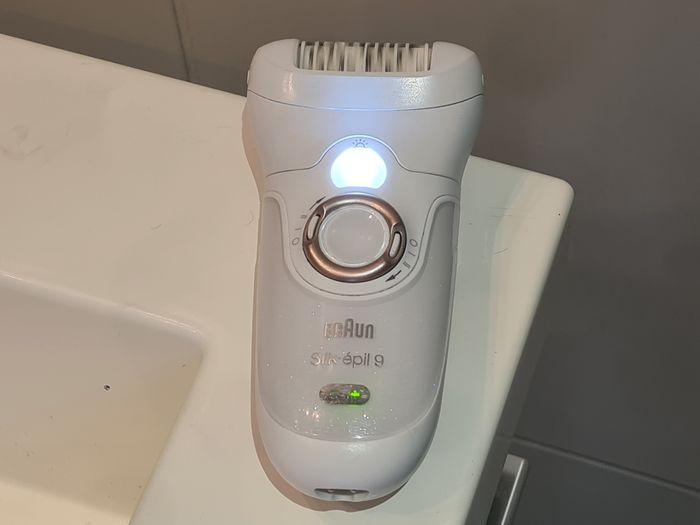 Epilateur Braun Silk-épil 9, 40 pincette, sans fil, Type 5377 complet avec chargeur - photo numéro 1