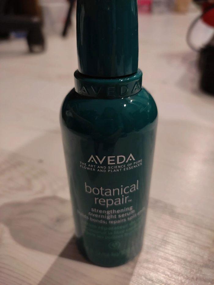 Aveda Botanical Repair Strengthening Overnight Serum (Sérum Réparateur De Nuit) - photo numéro 1