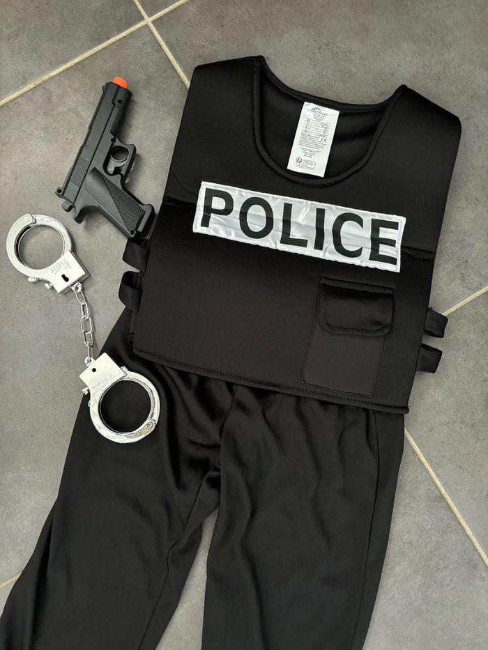 Déguisement policier neuf + accessoires - photo numéro 3