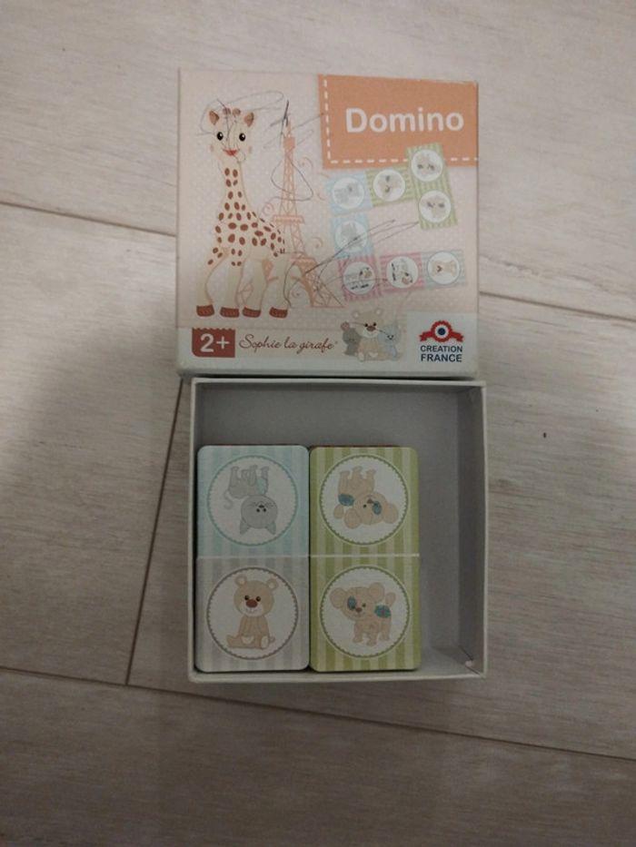 Domino Sophie la girafe