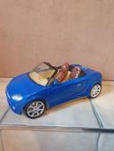 Voiture Barbie bleue