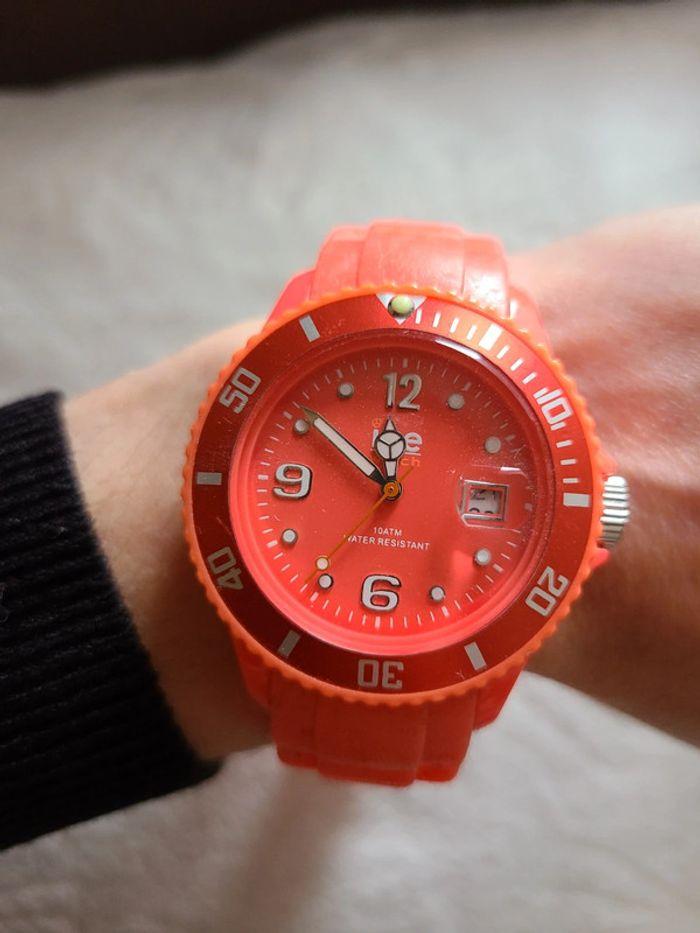 Montre Ice Watch rouge - photo numéro 2