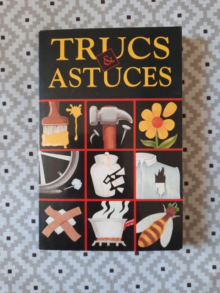 Livre "trucs et astuces " - photo numéro 1