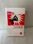 livre du mensonge à la violence