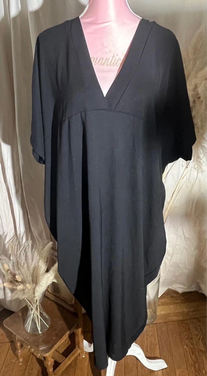 Robe noire Made in Italy taille 50 - photo numéro 1