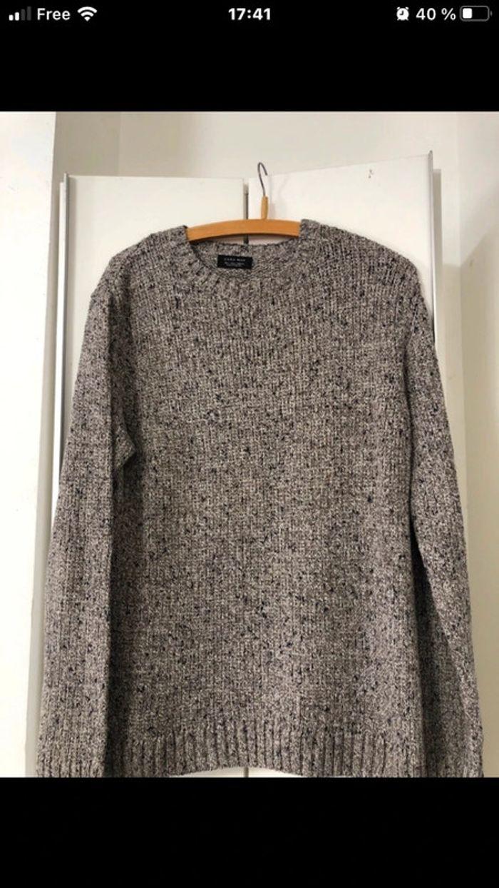 Pull d’hiver homme Zara . Taille L - photo numéro 1