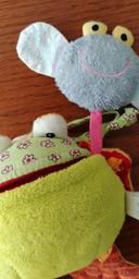 Accessoire peluche grenouille gobant une mouche Lilliputiens