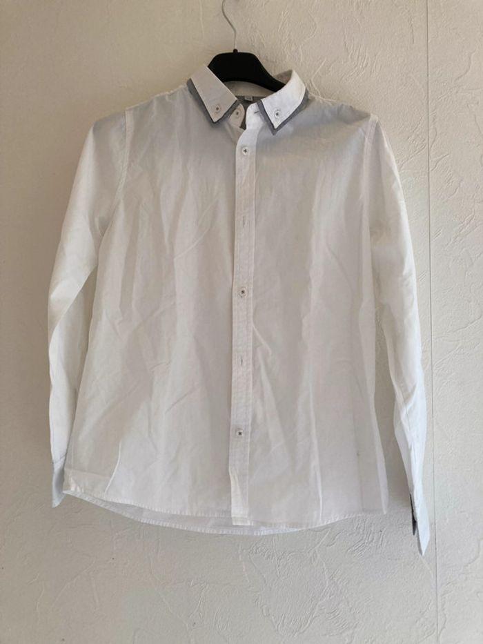 Chemise blanche - photo numéro 1