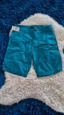 Joli short kiabi taille 38 neuf