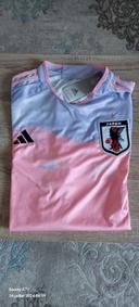 Maillot japon rose Domicile 23/24 Taille S neuf