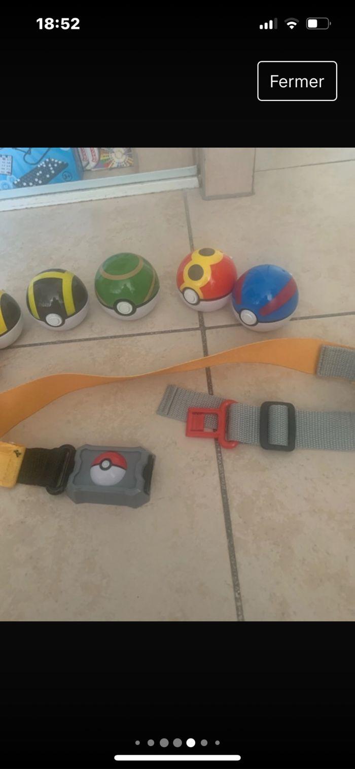 Lot de pokeball avec ceinture pokemon - photo numéro 5