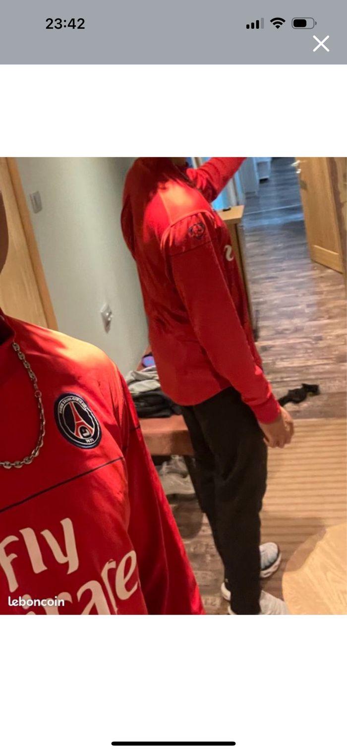 Survêtement Nike PSG taille M pour 60€ - photo numéro 4