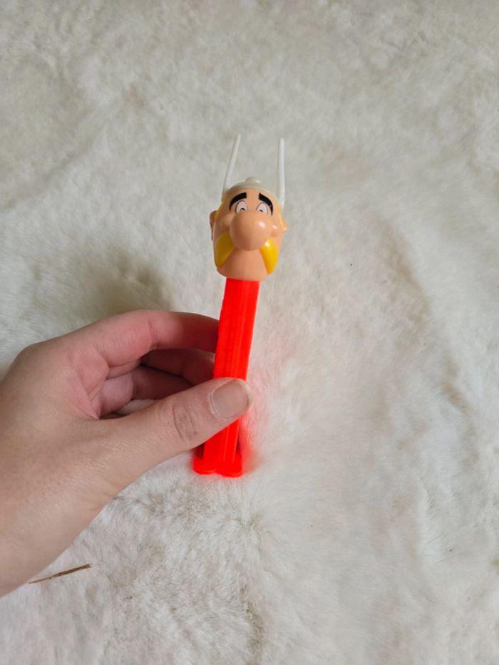 Pez asterix - photo numéro 1