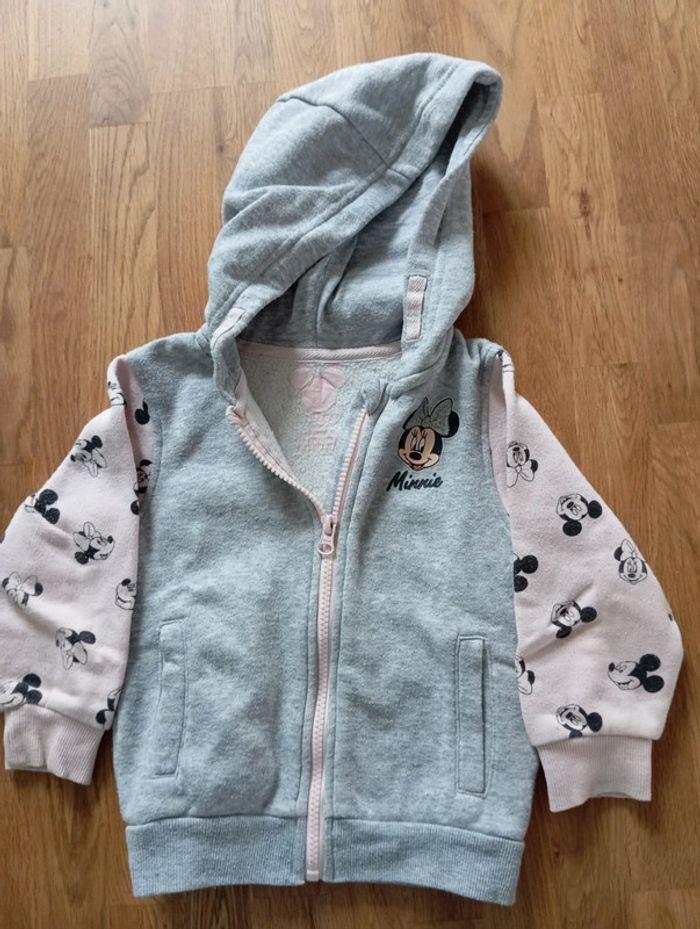 Ensemble jogging Minnie Disney Primark taille 24 -36 mois - photo numéro 4