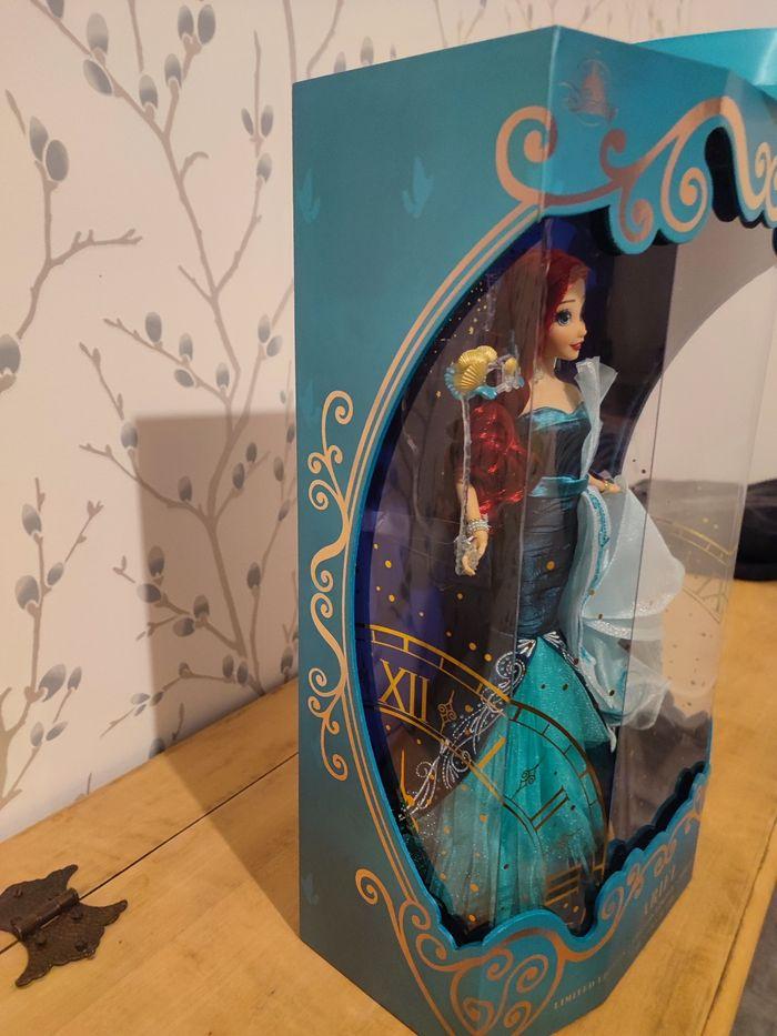 Poupée Disney Ariel édition limitée masquerade - photo numéro 6