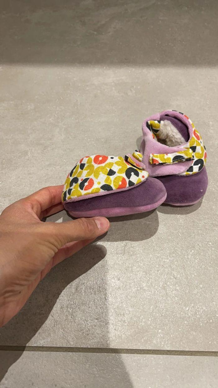 Magnifiques chaussons fourrés de naissance - photo numéro 3