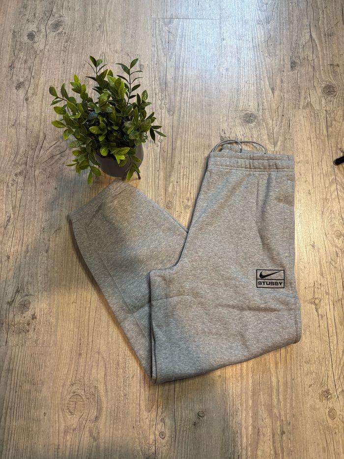 Nike x Stussy ensemble gris - photo numéro 4