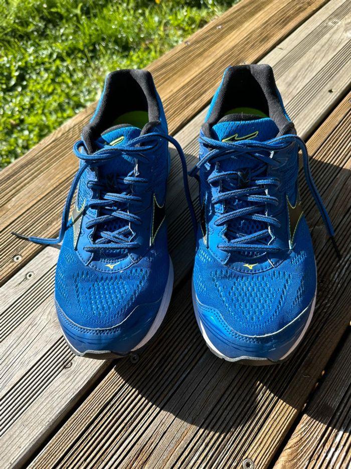 Running Mizuno Wave Rider 21 - photo numéro 1