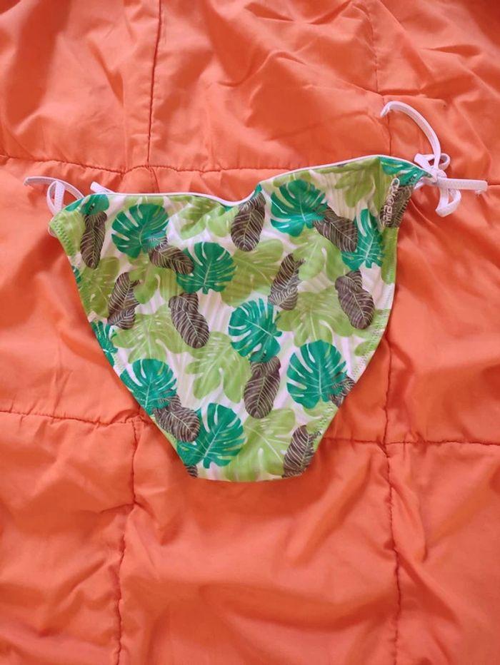 Bas de Maillot de Bain culotte échancrée Taille 44 multicouleurs - photo numéro 2