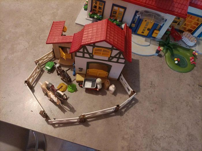 Ferme playmobil - photo numéro 1