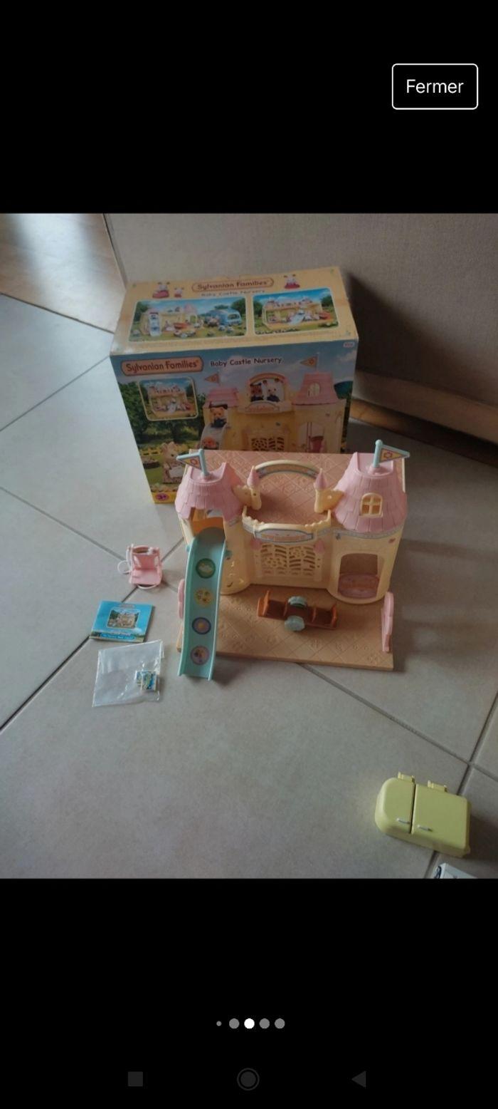 Lot sylvanian maison+crèche - photo numéro 5