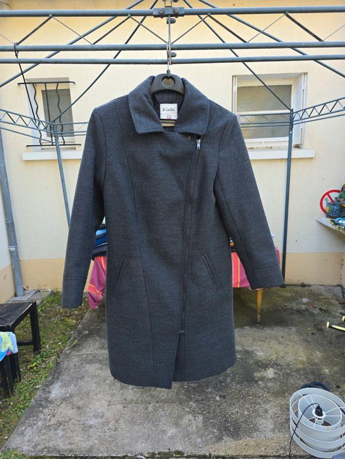 Manteau Kiabi taille 36 - photo numéro 1