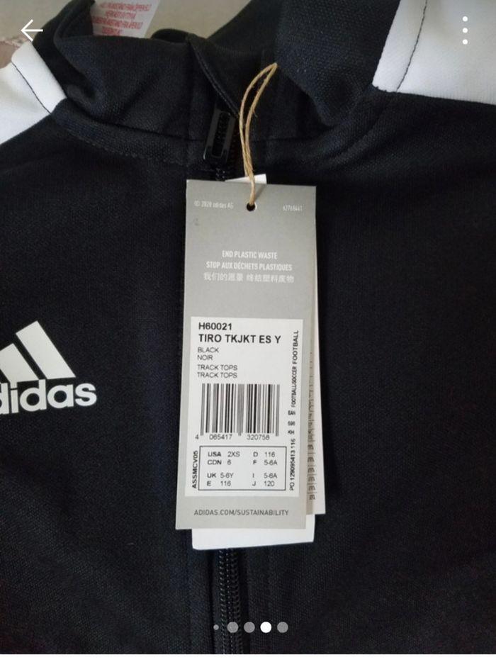 Veste Adidas noir t 5/6 ans NEUF - photo numéro 2