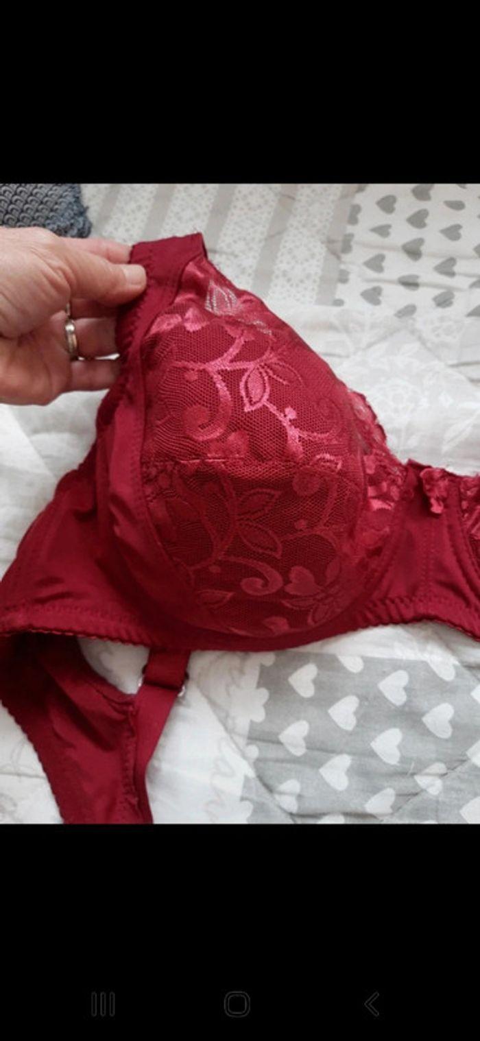 Soutien gorge grande taille rouge - photo numéro 3