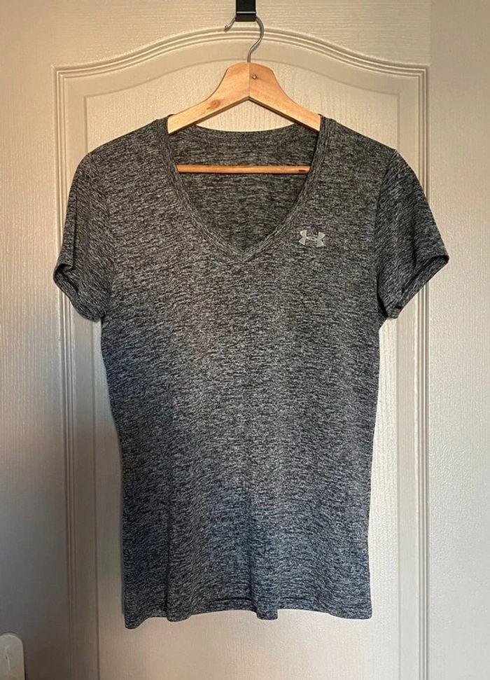 T-shirt taille 36 gris - photo numéro 1