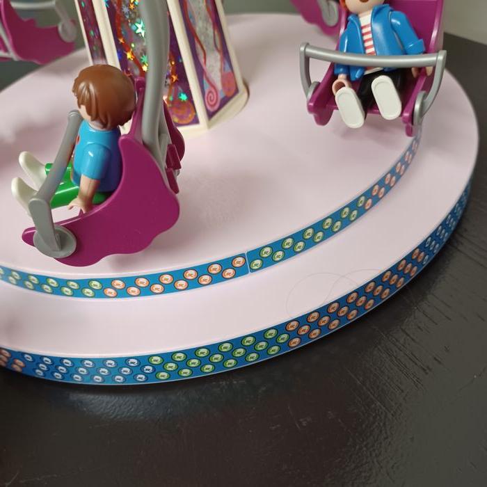 Manège les chaises volantes avec personnages playmobil 5548 - photo numéro 8